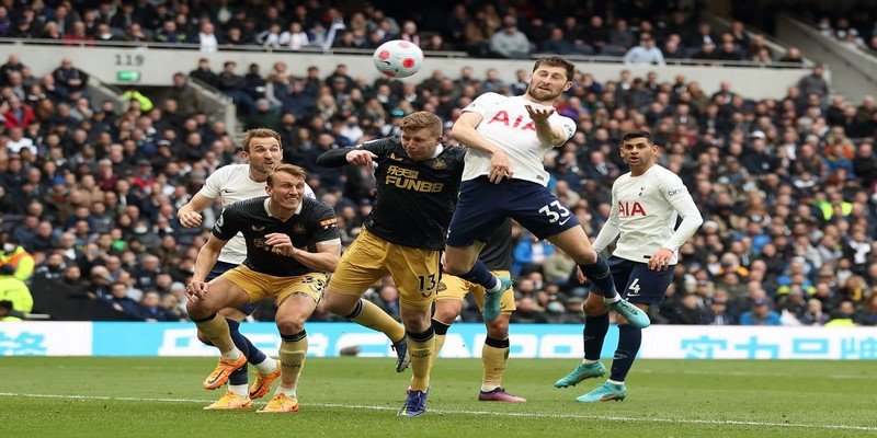 Newcastle United và cơ hội phá vỡ thế cân bằng